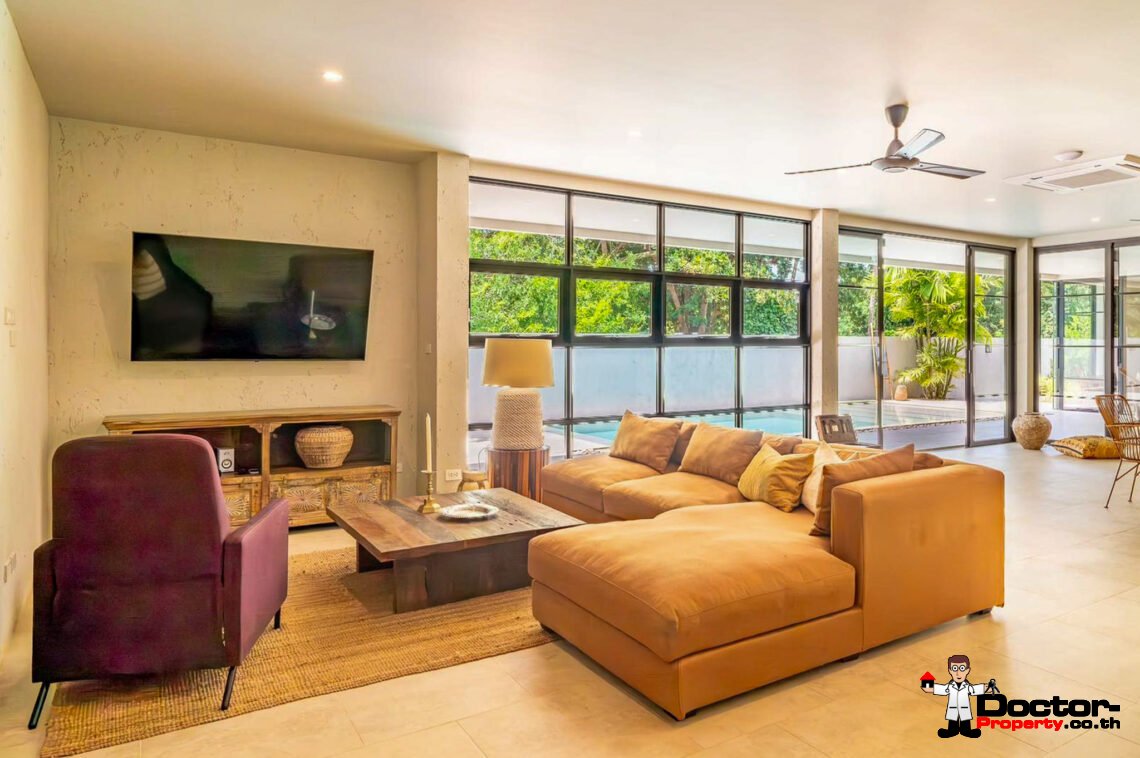 2 Bedroom Pool Villa just 50 metres to the Beach in Leam Sir, Koh Samui – For Sale